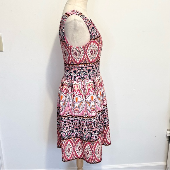 Vince Camuto Hot Pink Geo Print Fit and Flare Dress Womens Size 8 - Picture 5 of 8